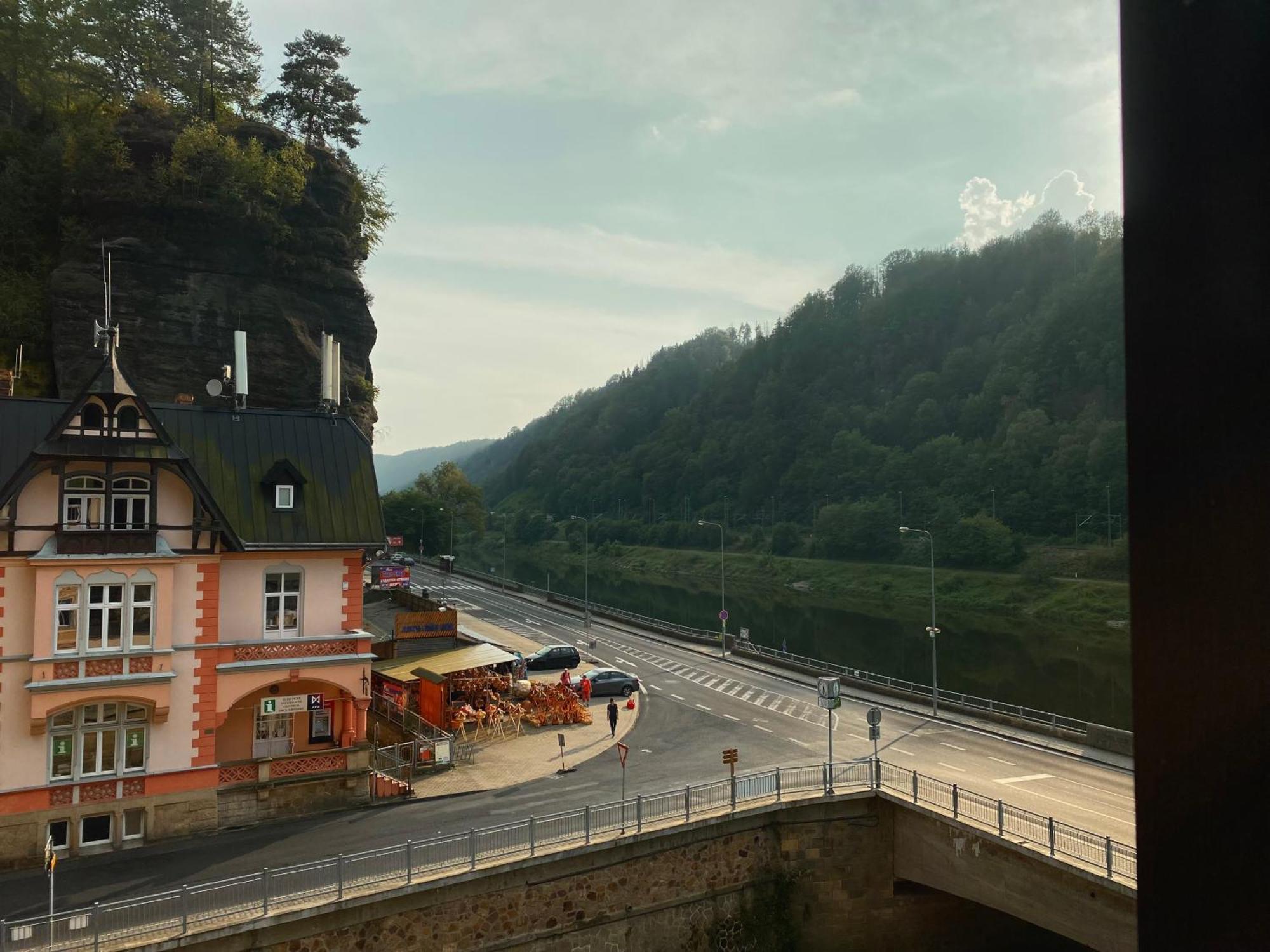 Hotel Labe Hřensko Esterno foto